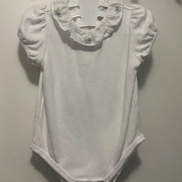 Ralph Lauren White Baby Onesie with Floral Accents - Picture 1 of 3